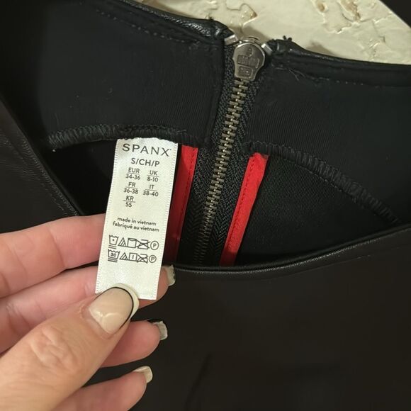 Spanx Leather-Like Sleeveless Sheath Dress NWT - Picture 9 of 15